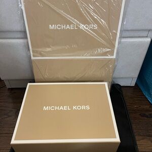 Michael Kors Set of 4 new boxes! First size shown second size larger!